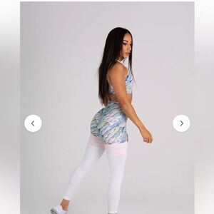 Noir Blanc thigh high leggings marble